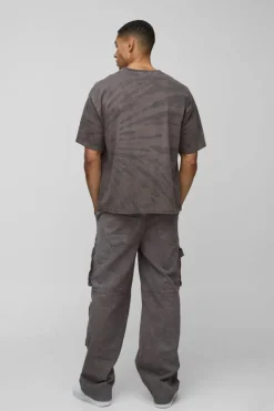 Store boohooMAN Relaxed Rigid Acid Washed Multi Pocket Cargo Denim Jeans taupe
