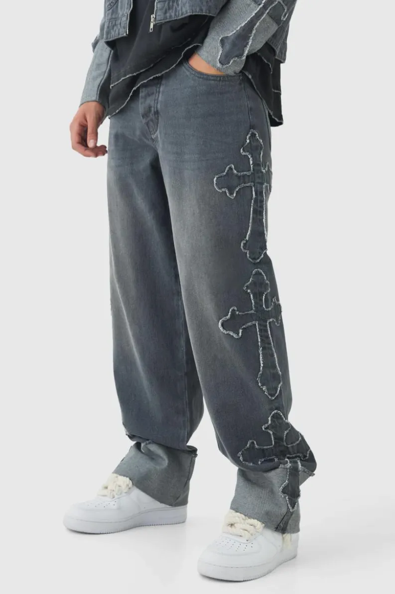 Sale boohooMAN Relaxed Rigid Cross Applique Denim Jeans grey