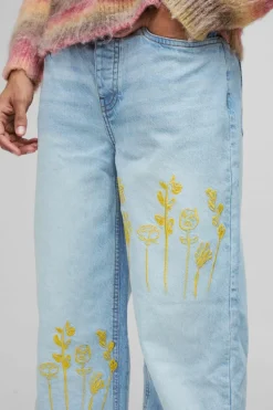 Fashion boohooMAN Relaxed Rigid Embroidery Denim Jeans light blue