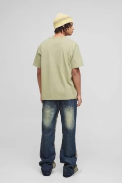 Clearance boohooMAN Relaxed Rigid Flare Knee Ripped Denim Jeans antique wash