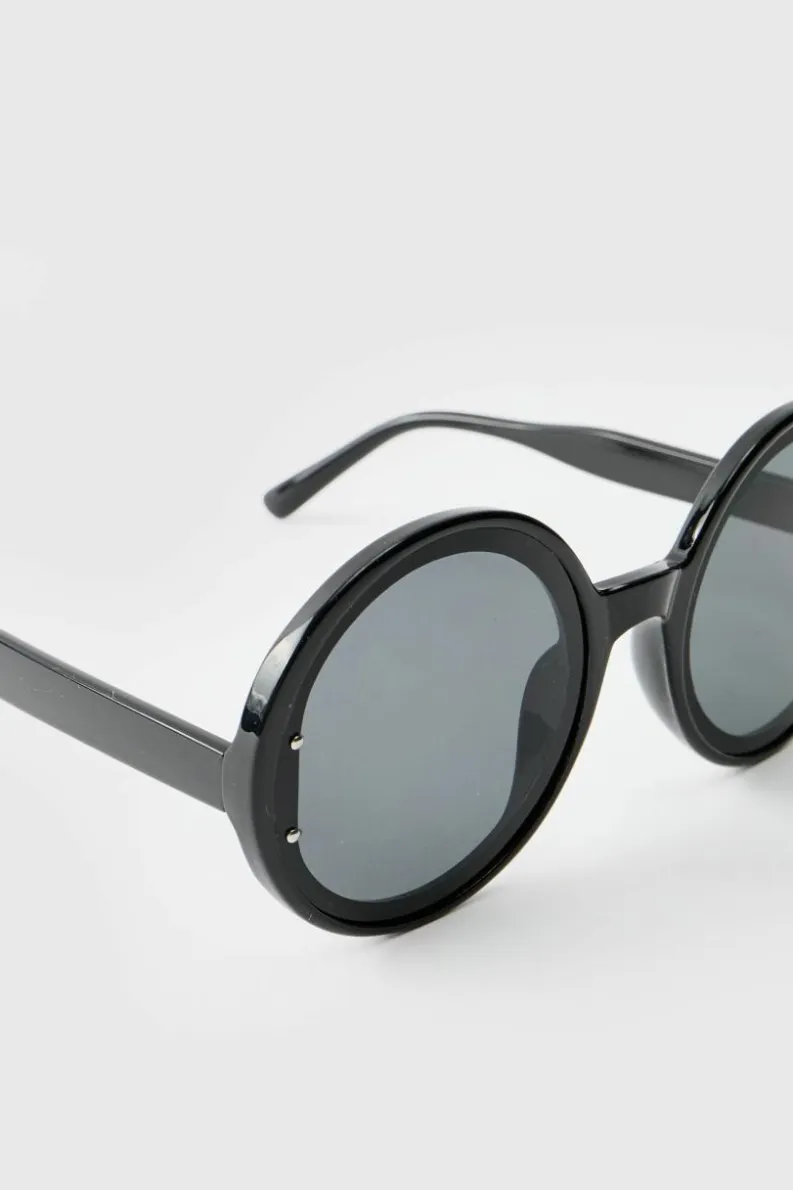 Cheap boohooMAN Round Plastic Sunglasses black