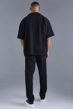 Online boohooMAN Short Sleeve Revere Oversized Fit Pleated Shirt black