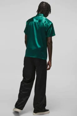 Outlet boohooMAN Short Sleeve Satin Regular Shirt forest