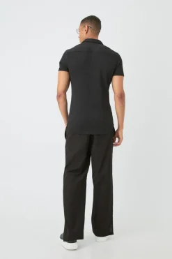 Best Sale boohooMAN Short Sleeve Triangle Geo Muscle Fit Shirt black