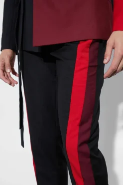 Fashion boohooMAN Skinny Fit Colour Block Panel Suit Trouser red