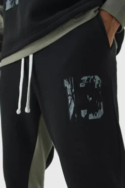 Cheap boohooMAN Slim Fit Camo Gusset Joggers black