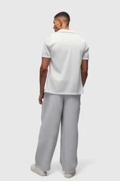 Cheap boohooMAN Slim Fit Pleated Revere Shirt white