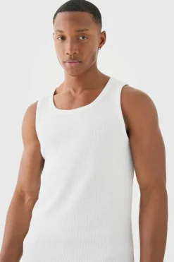Store boohooMAN Slim Waffle Vest white
