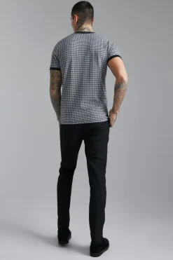 Best boohooMAN Smart Slim Dogtooth Jacquard Ringer T-shirt black