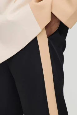 Outlet boohoo Straight Fit Cross Applique Blazer & Trouser black