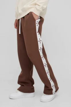 Flash Sale boohooMAN Straight Leg Cross Side Tape Jogger chocolate