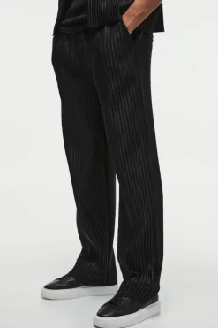 Fashion boohooMAN Straight Leg Pleated Elasticated Waist Trouser black