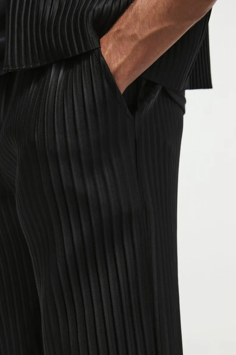 Fashion boohooMAN Straight Leg Pleated Elasticated Waist Trouser black