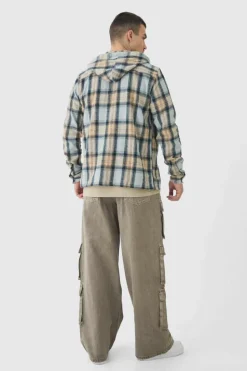 Cheap boohooMAN Tall Baggy Fit Washed Multi Pocket Cargo Jeans taupe