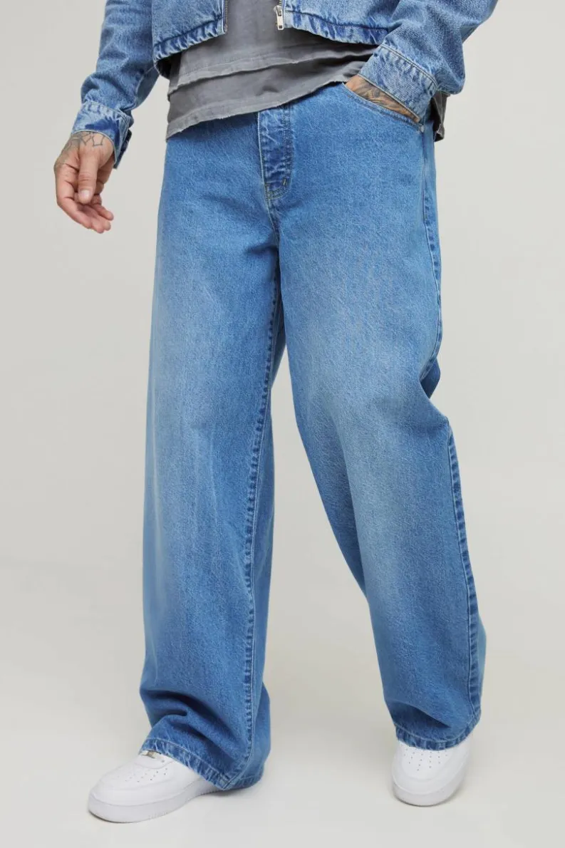 Flash Sale boohooMAN Tall Belted Baggy Fit Jeans light wash