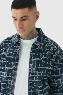 Store boohooMAN Tall Distressed Tapestry Denim Harrington Jacket indigo