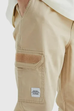 Fashion boohooMAN Tall Elastic Comfort Felt Detail Cargo Trouser stone
