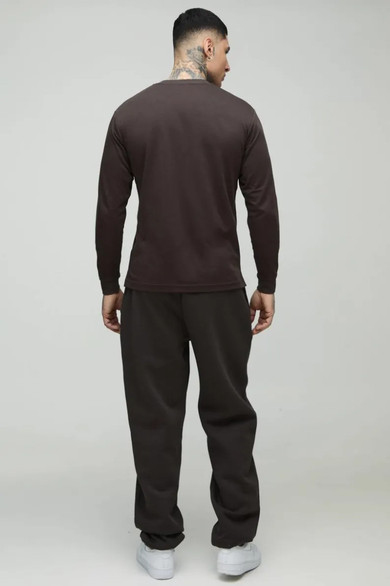 Outlet boohooMAN Tall 330GSM Basic Oversized Fit Jogger chocolate