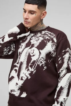 Sale boohooMAN Tall Oversized Renaissance Face Knit Jumper chocolate