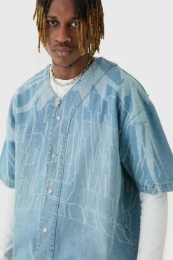 Store boohooMAN Tall Printed Graphic Denim Baseball Shirt light blue