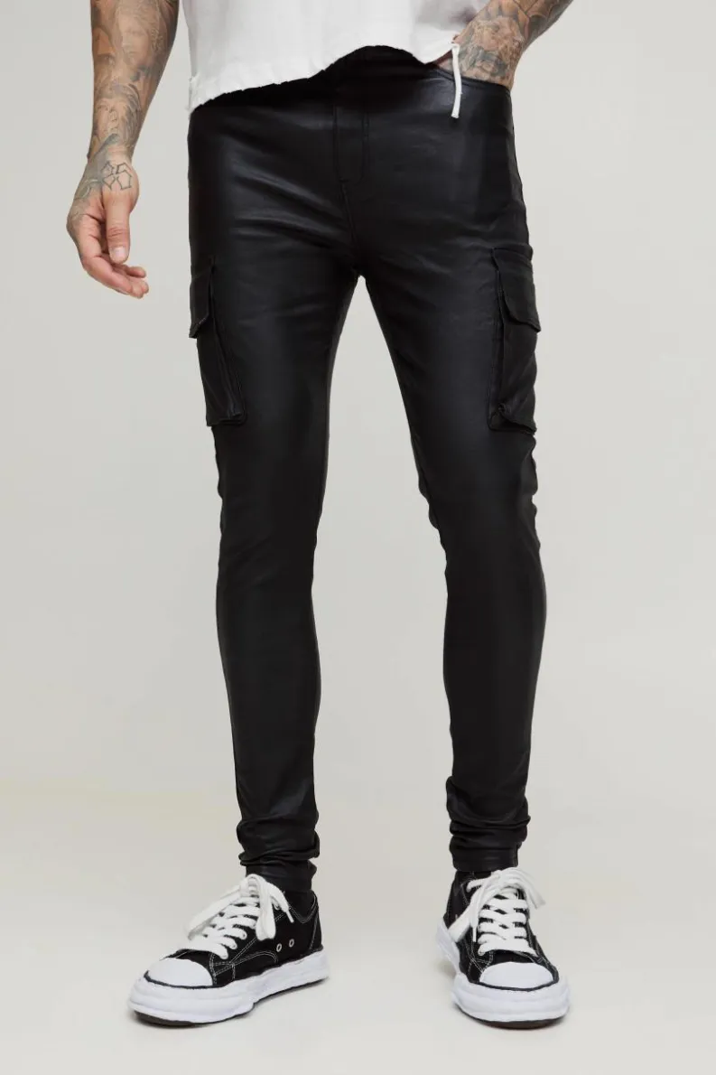 Online boohooMAN Tall PU Coated Super Skinny Cargo Jeans black