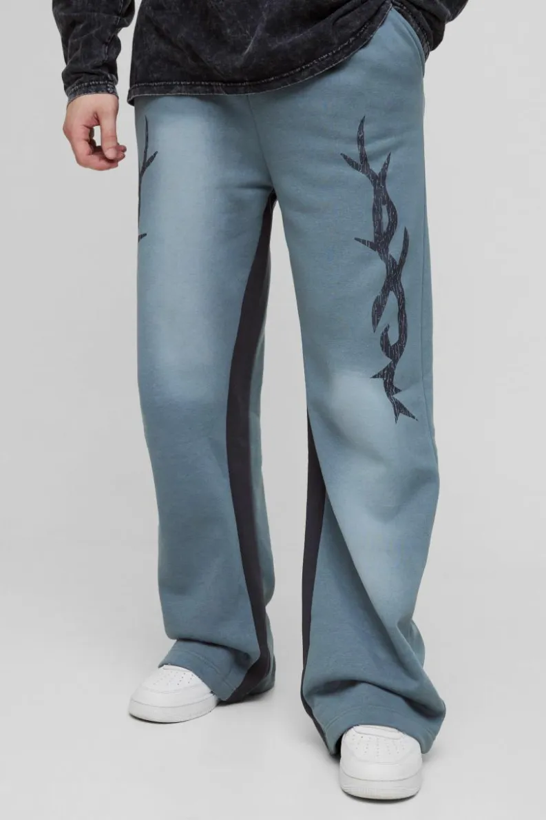 Online boohooMAN Tall Relaxed Fit Flare Spray Wash Graphic Jogger slate