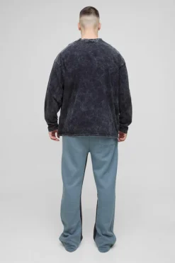 Online boohooMAN Tall Relaxed Fit Flare Spray Wash Graphic Jogger slate