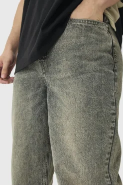 Hot boohooMAN Tall Relaxed Fit Jeans stone