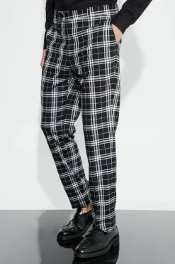 Cheap boohooMAN Tall Skinny Fit Mono Tartan Cropped Trouser black