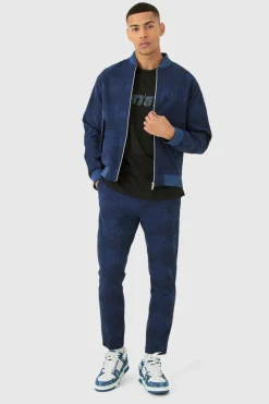 Clearance boohooMAN Textured Tailored Pintuck Tapered Trousers navy