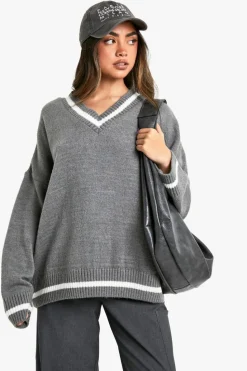 New boohoo V neck contrast trim jumper grey