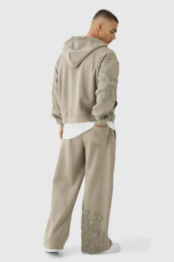 Best boohooMAN Wide Fit Floral Puff Print Jogger taupe