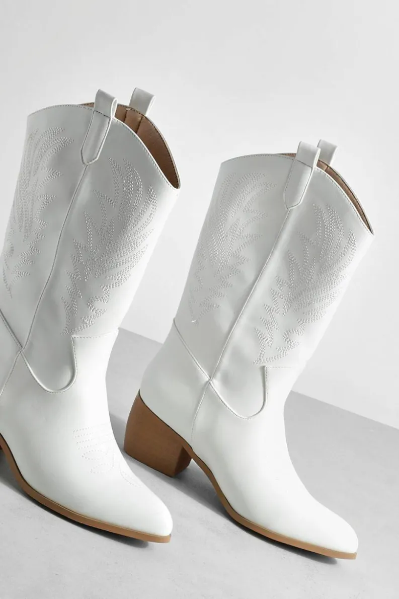 New boohoo Wide Fit Tab Detail Ankle Cowboy Western Boots white