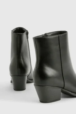 Discount boohoo Wide Fit Textured Low Block Ankle Western Boots black